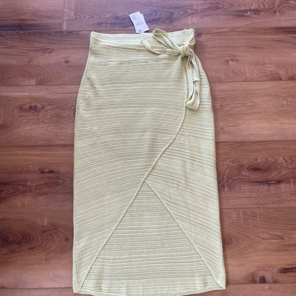 NWT Mango Lime Green Nudo Skirt - Picture 7 of 8